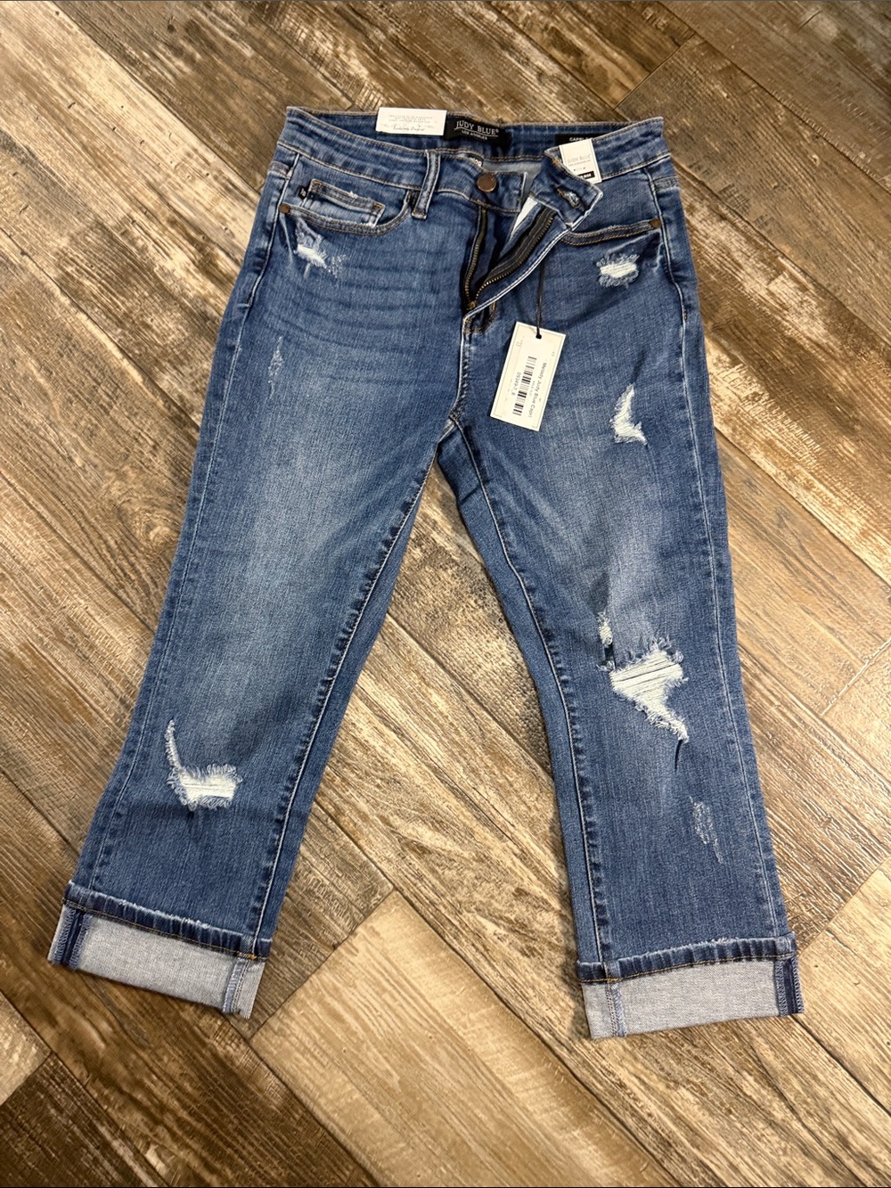 Judy Blue distressed Cuffed Women’s Jeans - Blue